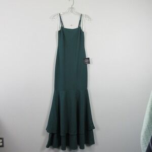 Lulus Tier and There Emerald Green Spaghetti Strap Mermaid Ruffle Maxi Dress S